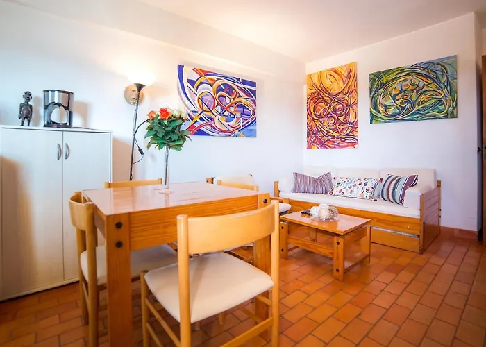 A02 - Dona Ana 1 Bed Lagos
